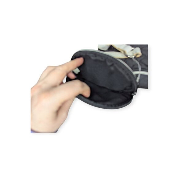 Quilted Miniature Black & White Barrel Bag w/Matching "K" Initial Zip Pouch - Picture 8 of 16